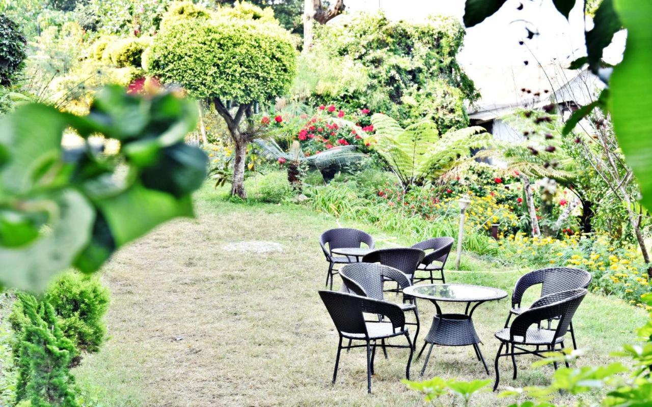 Sood'S Himalayan Vista Hotel Kalimpong Buitenkant foto